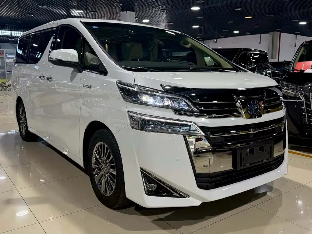Toyota Vellfire 2020 2.5L HV Luxury