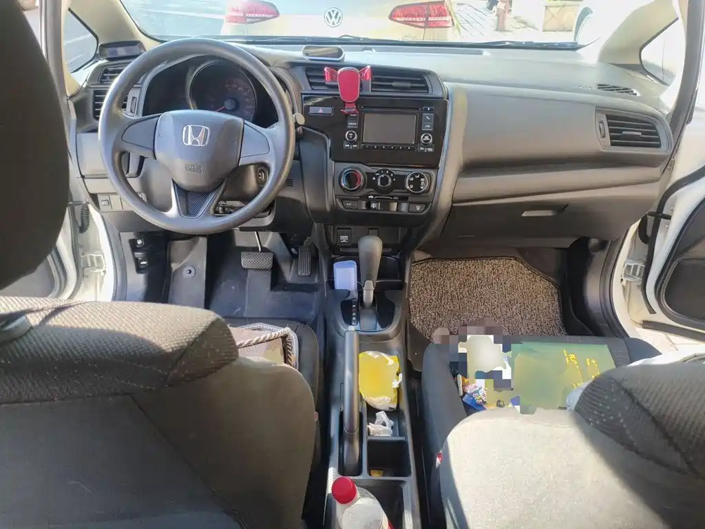 Honda Fit — миниатюра 5