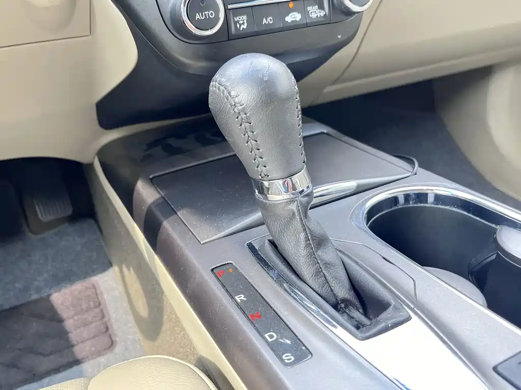 Acura RDX (Import) — миниатюра 16