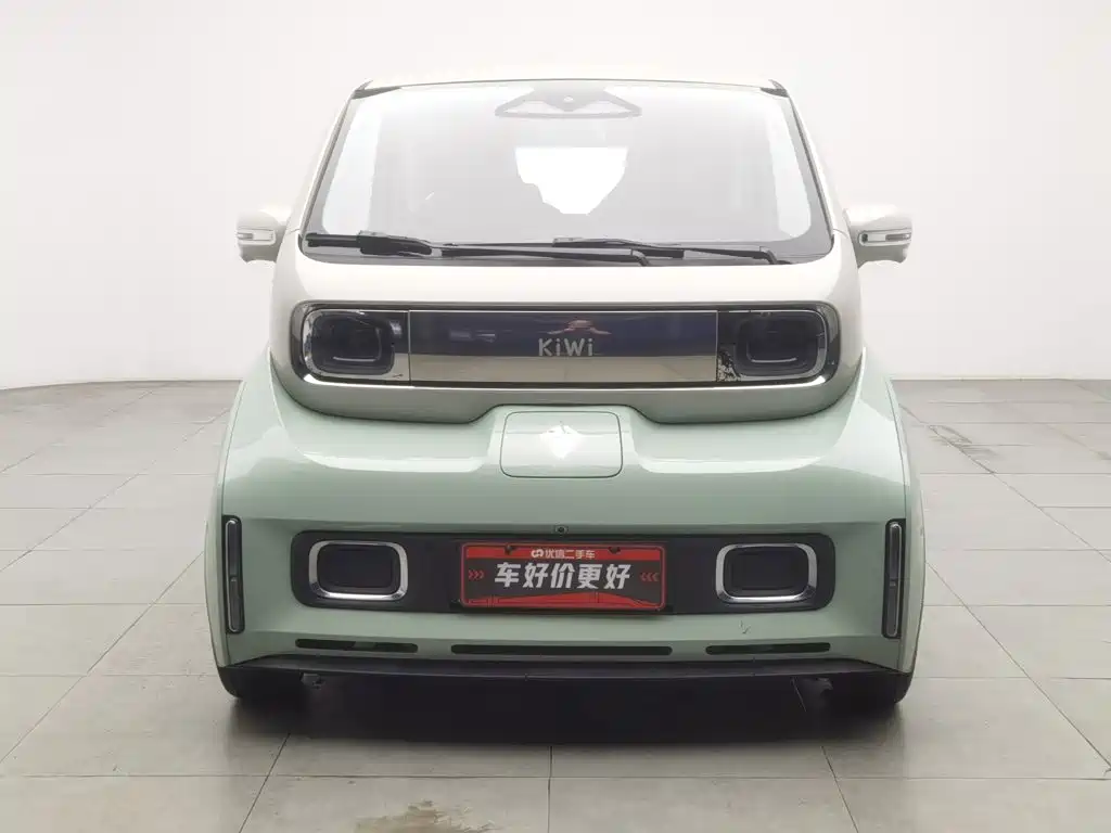 Baojun KiWi EV — миниатюра 3