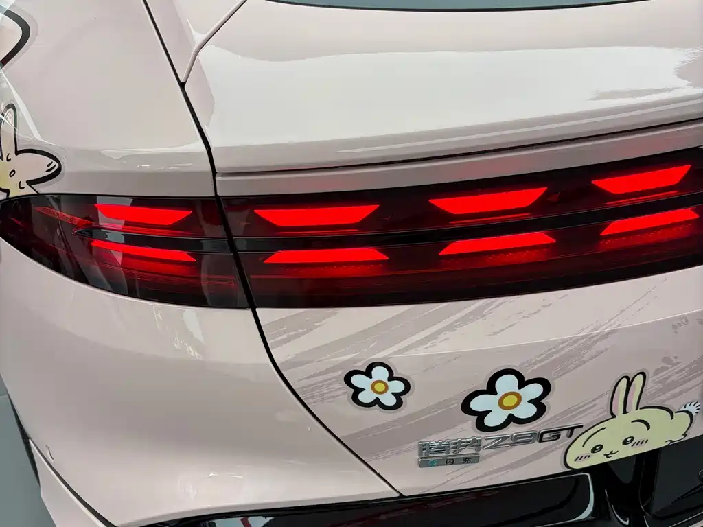 Denza Denza Z9GT — миниатюра 14