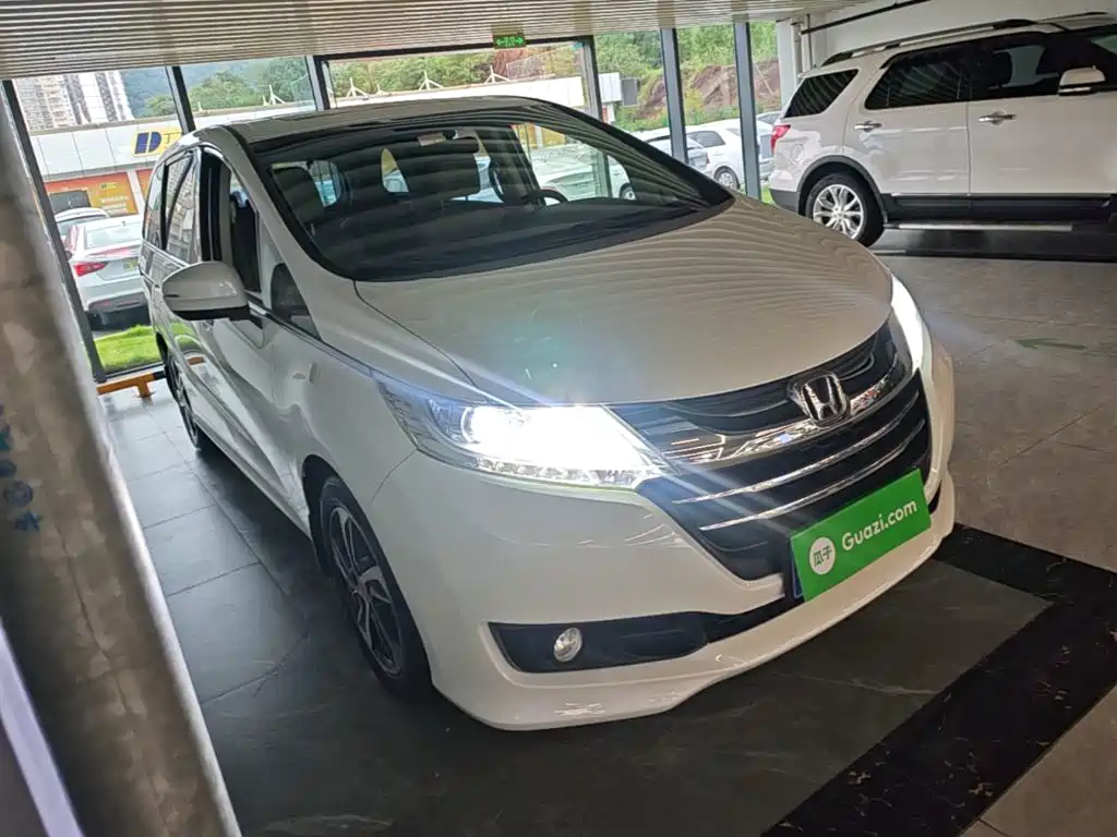 Honda Odyssey — миниатюра 4