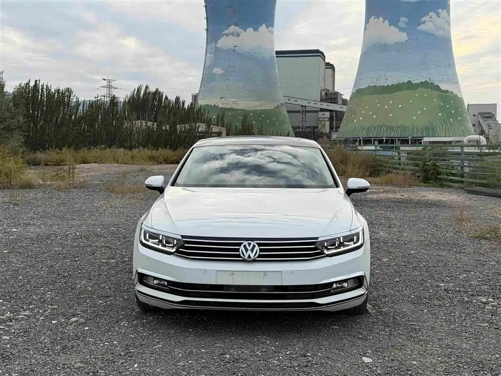 Volkswagen Magotan — миниатюра 2