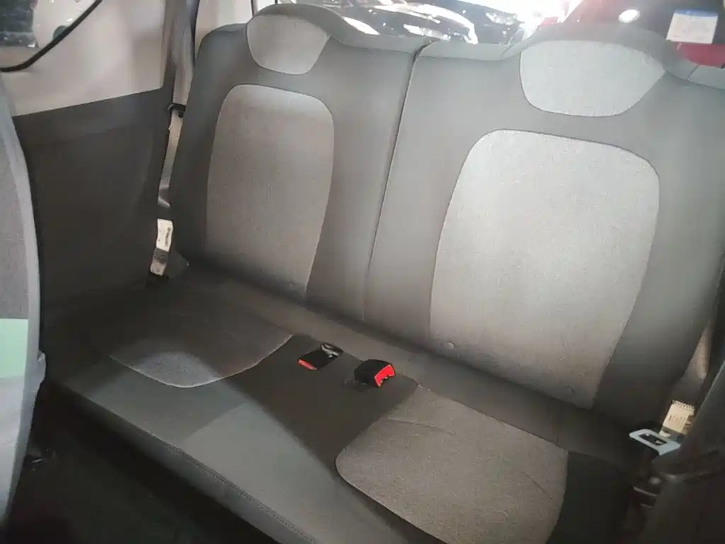 Wuling MINIEV — миниатюра 17