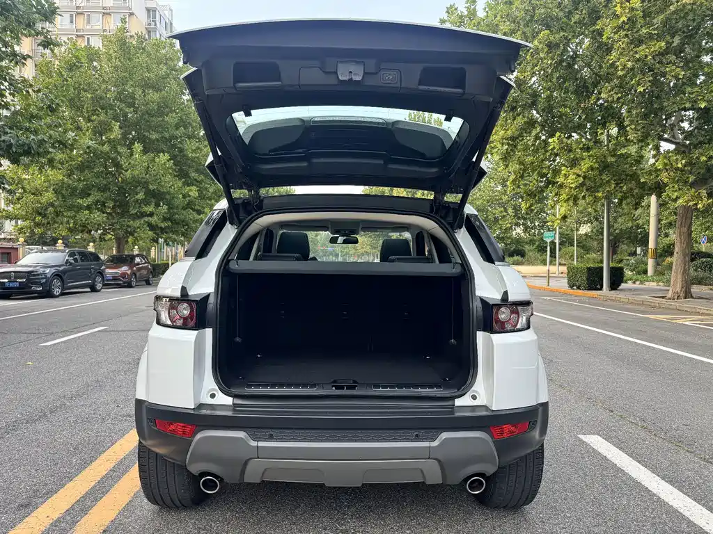 Land Rover Evoque (Import) — миниатюра 7