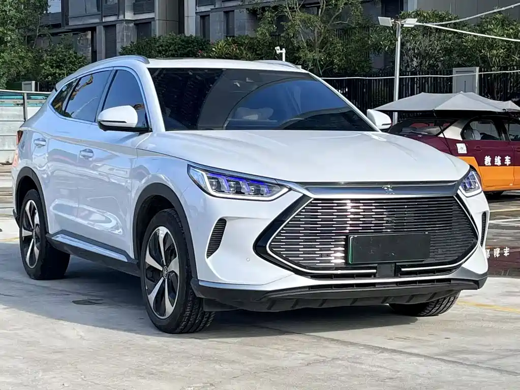 BYD PLUS New Energy — миниатюра 3