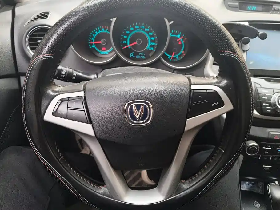 Changan Eado XT — миниатюра 15