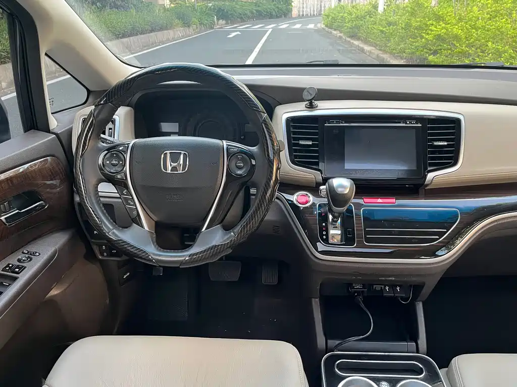 Honda Odyssey — миниатюра 27