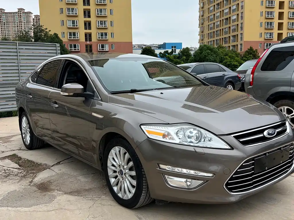 Ford Mondeo Zhisheng — миниатюра 3
