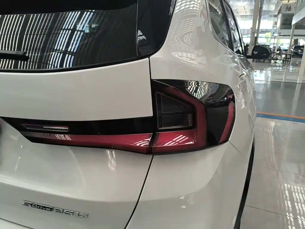 BMW X1 — миниатюра 8