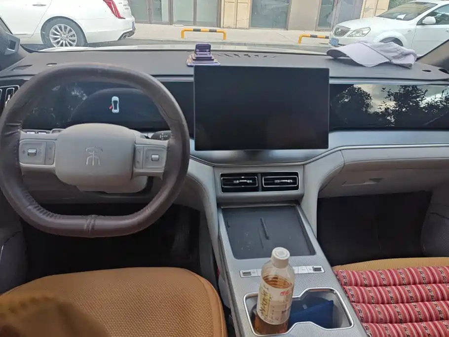 BYD Song Ultra — миниатюра 12
