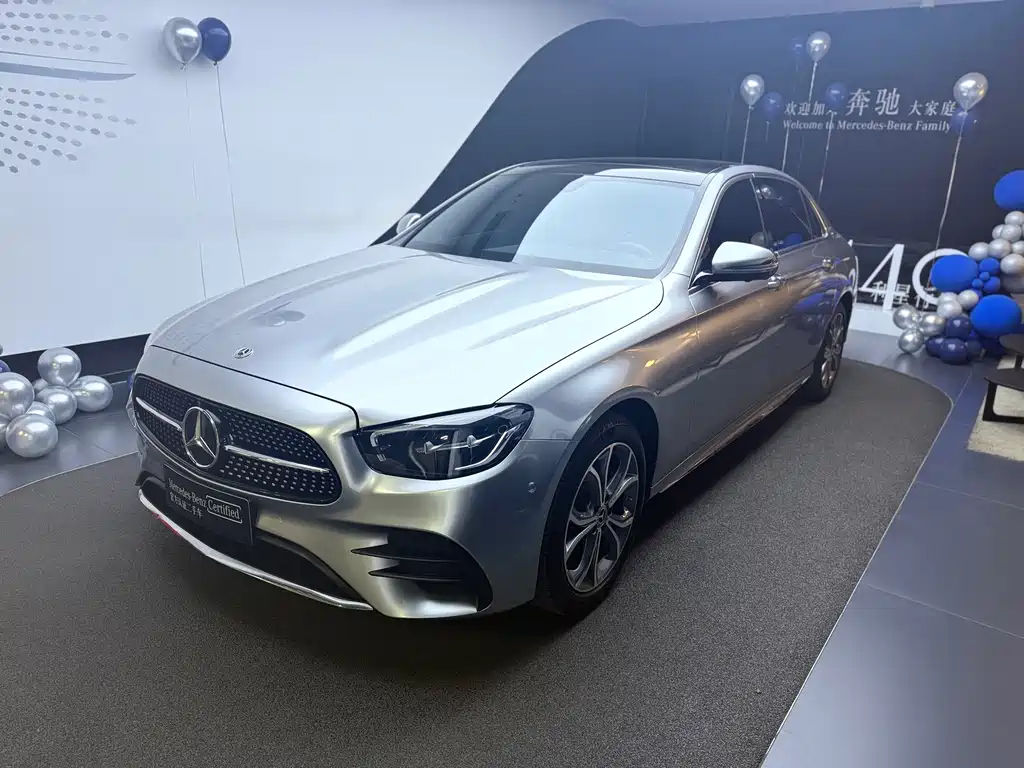 Mercedes-Benz E-Class 2022