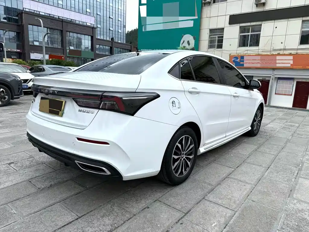 Chery 5 PLUS 2021 1.5T CVT PLUS