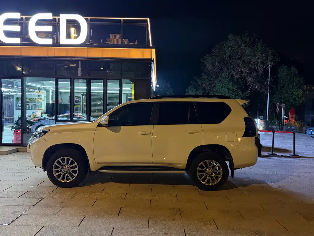 Toyota Prado — миниатюра 13