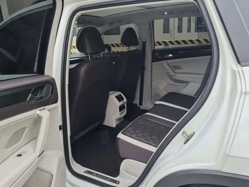 Volkswagen Tayron — миниатюра 5
