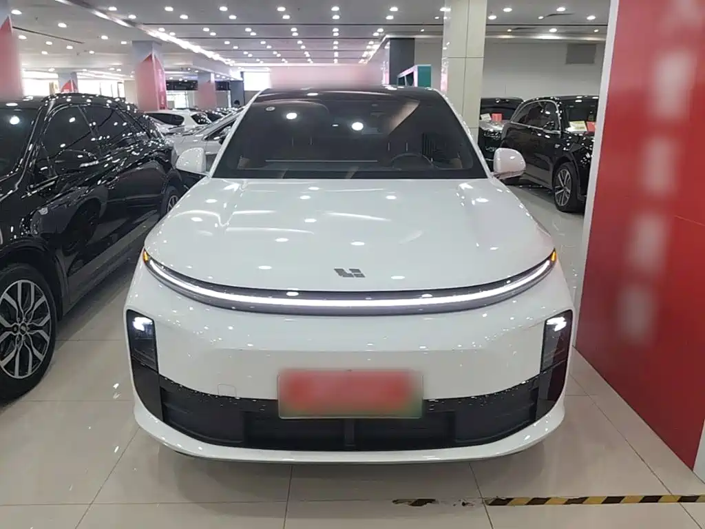 Li Auto Li L6 — миниатюра 3