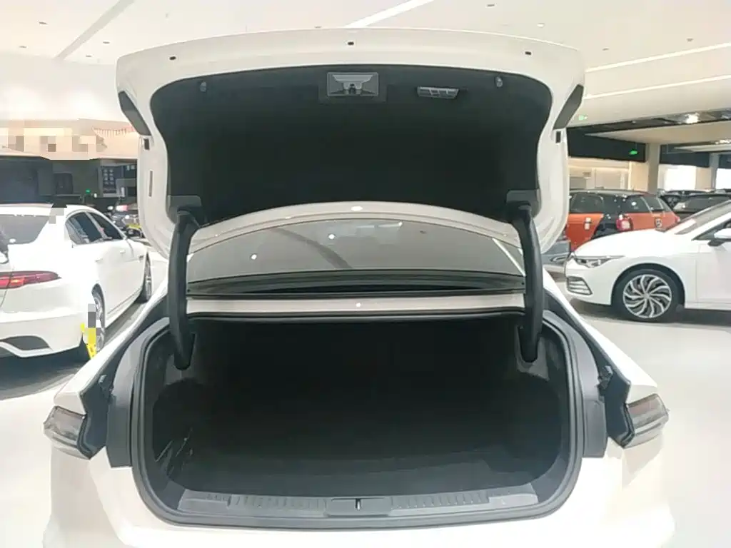 Lincoln Z — миниатюра 19