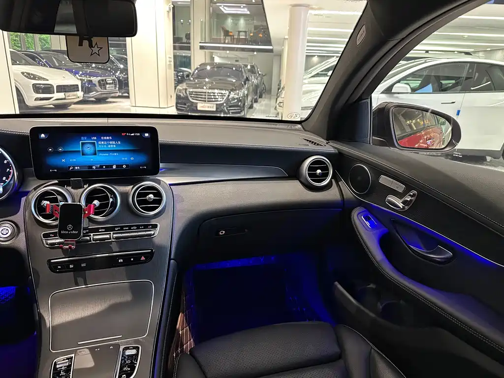 Mercedes-Benz GLC Coupe — миниатюра 7