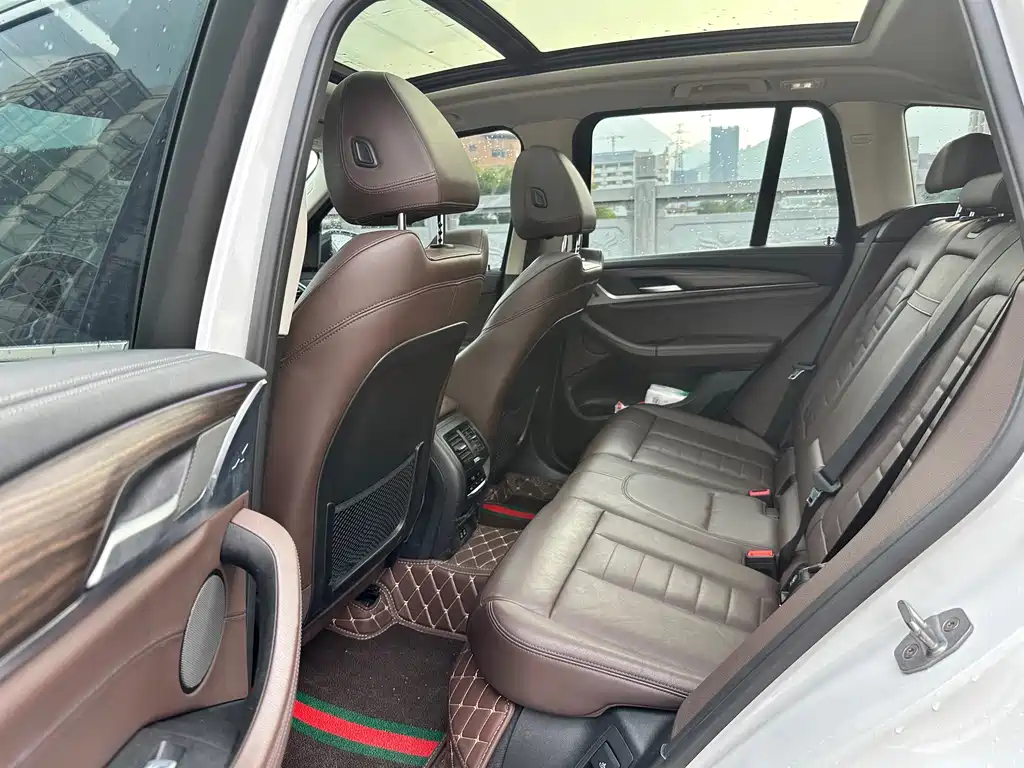 BMW X3 — миниатюра 5