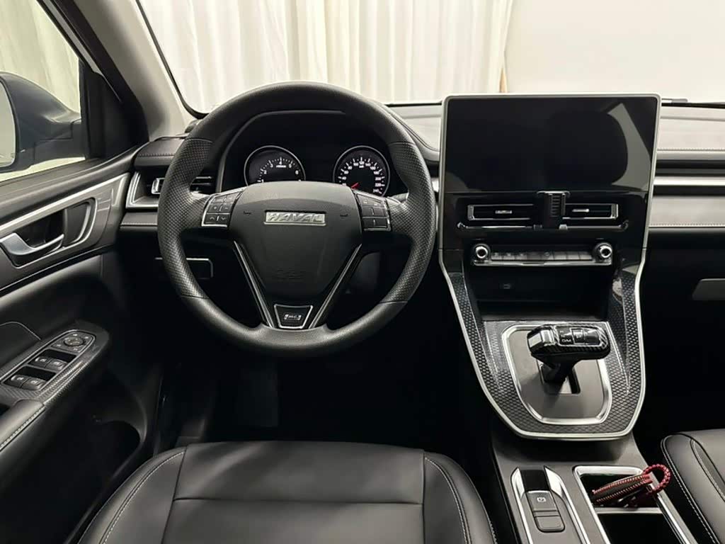 Haval Haval M6 1.5 л 2022 г. Белый, пробег 8300 км