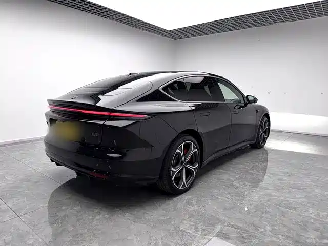 NIO ET5 — миниатюра 6