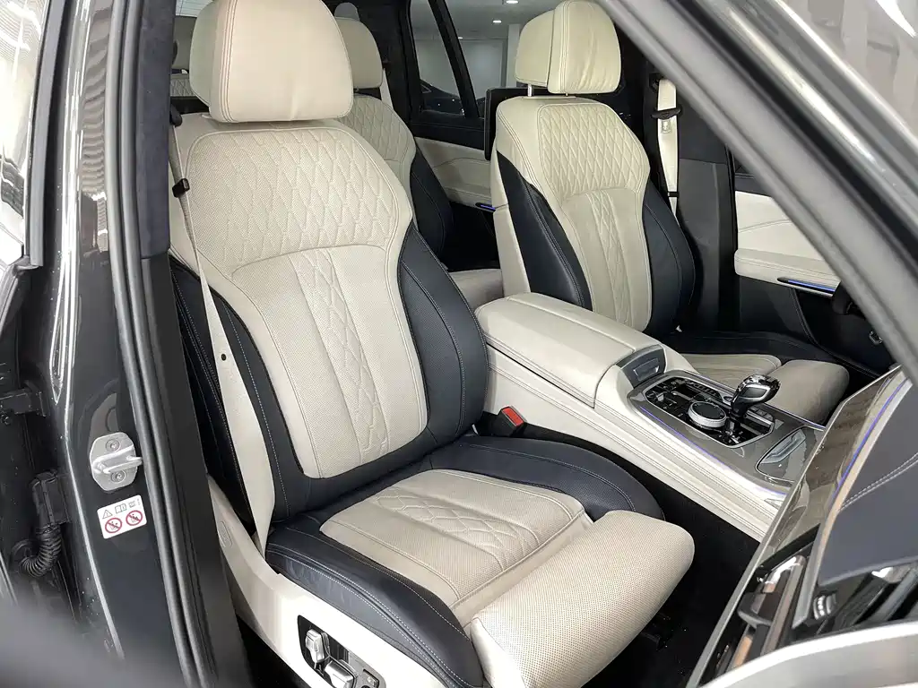 BMW X7 2021 xDrive40i Executive M Sport