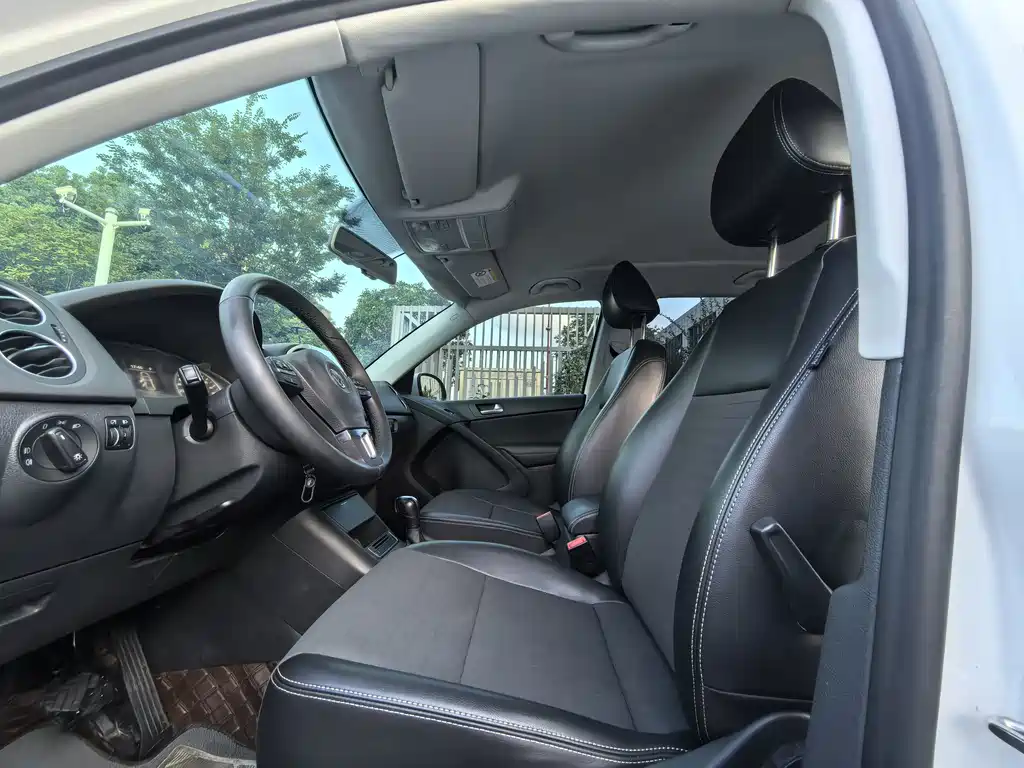 Volkswagen Tiguan — миниатюра 11