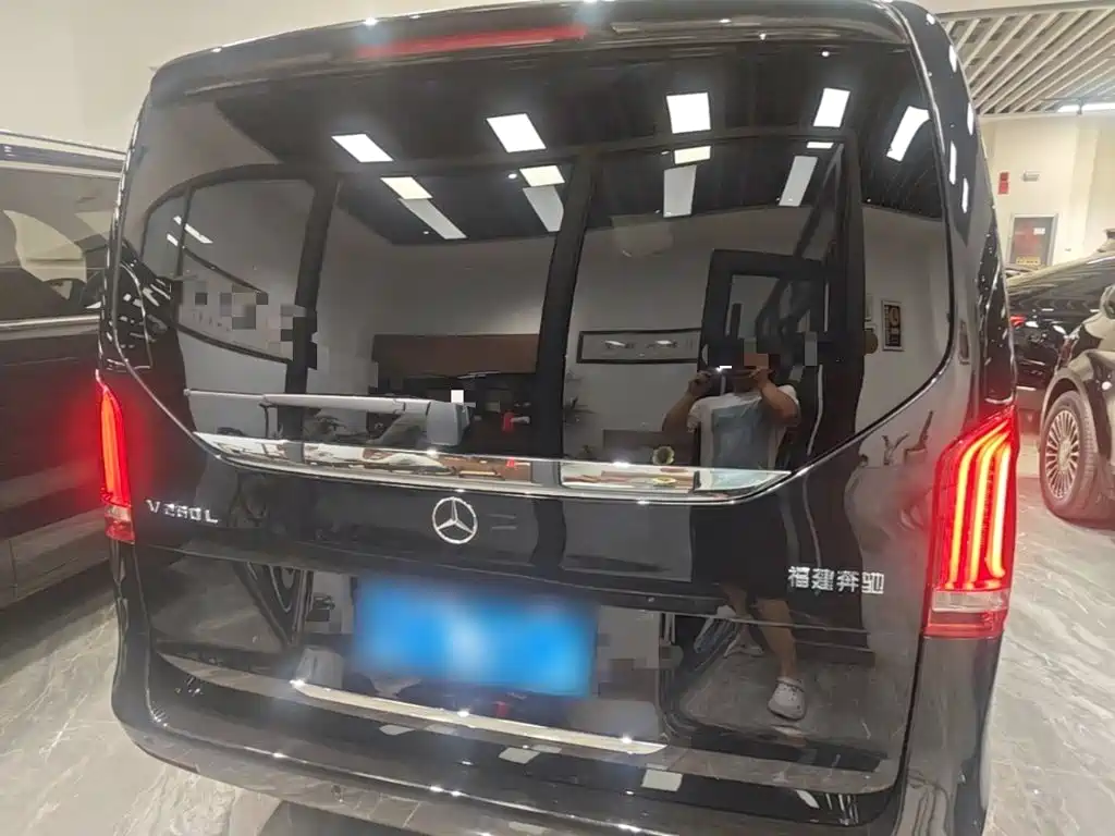 Mercedes-Benz V-Class V 2022 V 260 L Luxury
