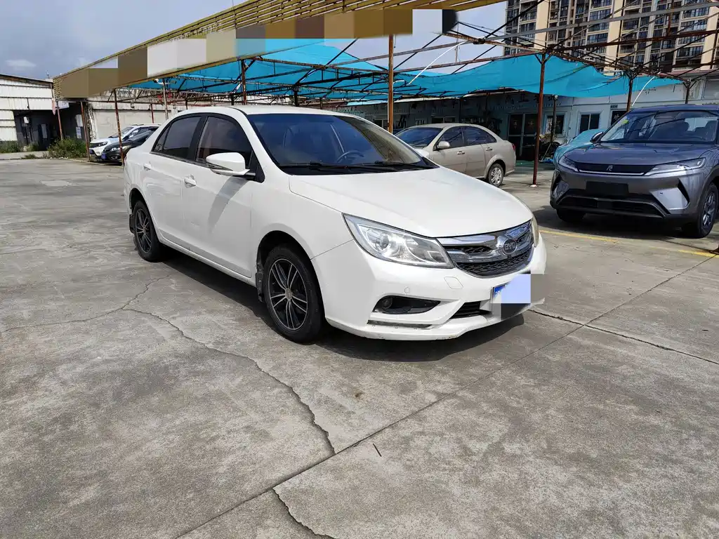 BYD Surui — миниатюра 2