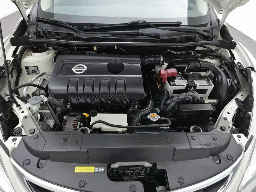 Nissan Tiida — миниатюра 6