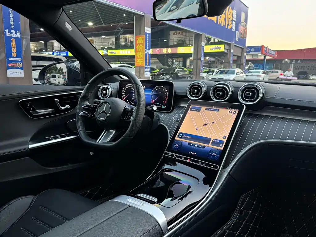 Mercedes-Benz C-Class — миниатюра 9