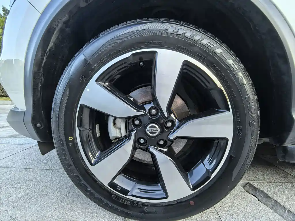 Nissan Qashqai — миниатюра 14