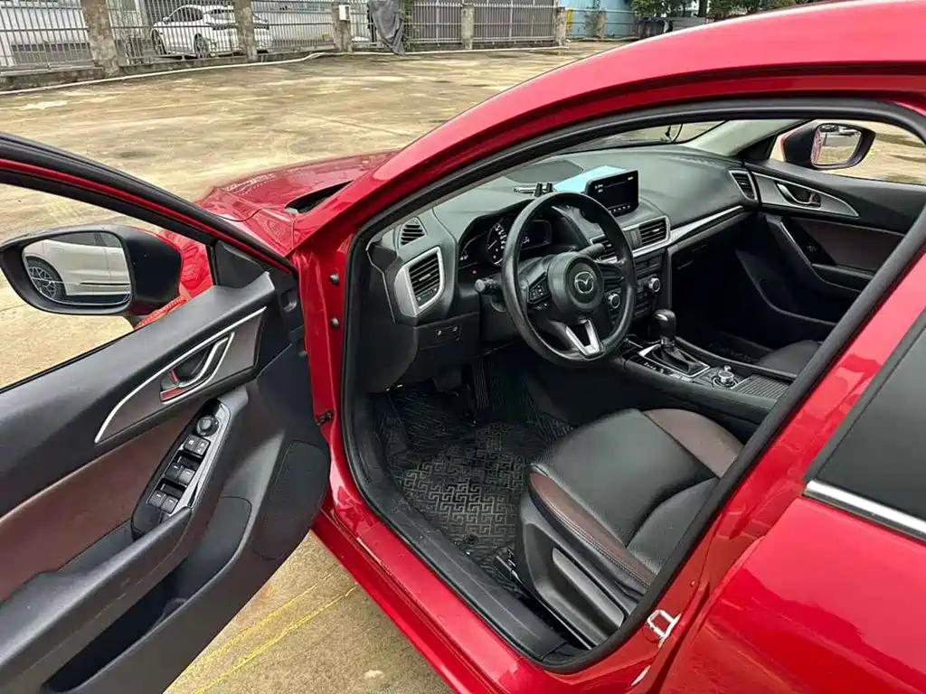 Mazda 3 Axela — миниатюра 4