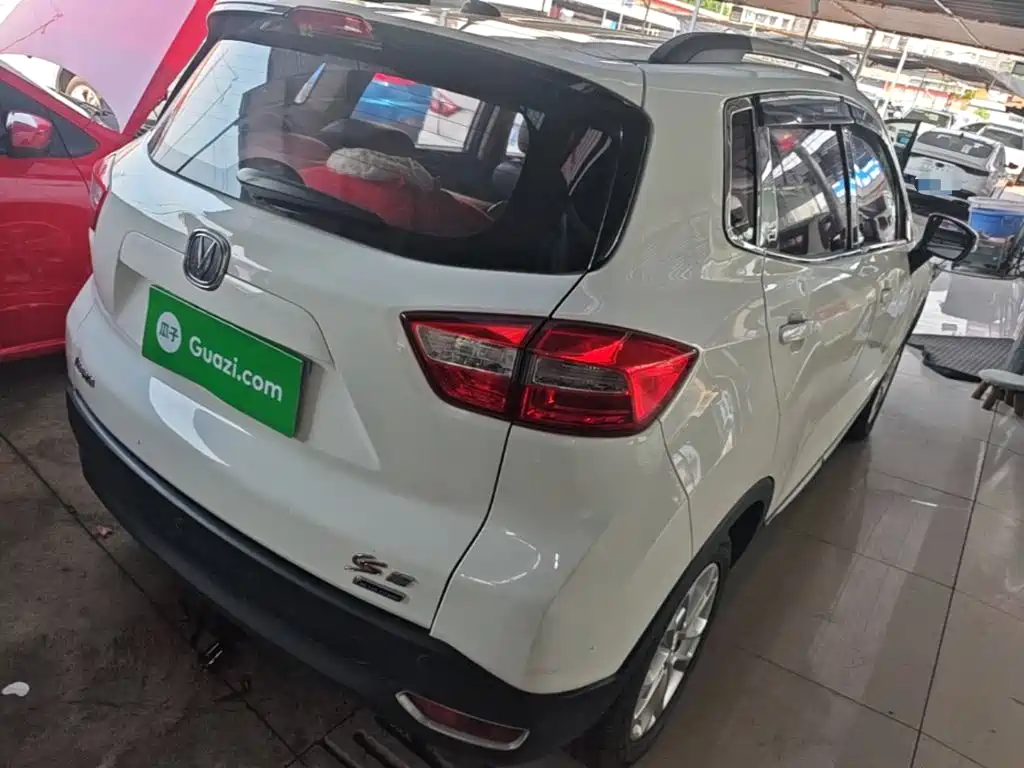 Changan CS15 — миниатюра 7