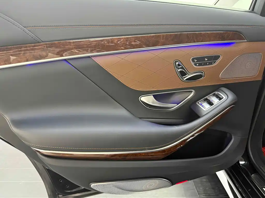 MERCEDES-BENZ S CLASS AMG