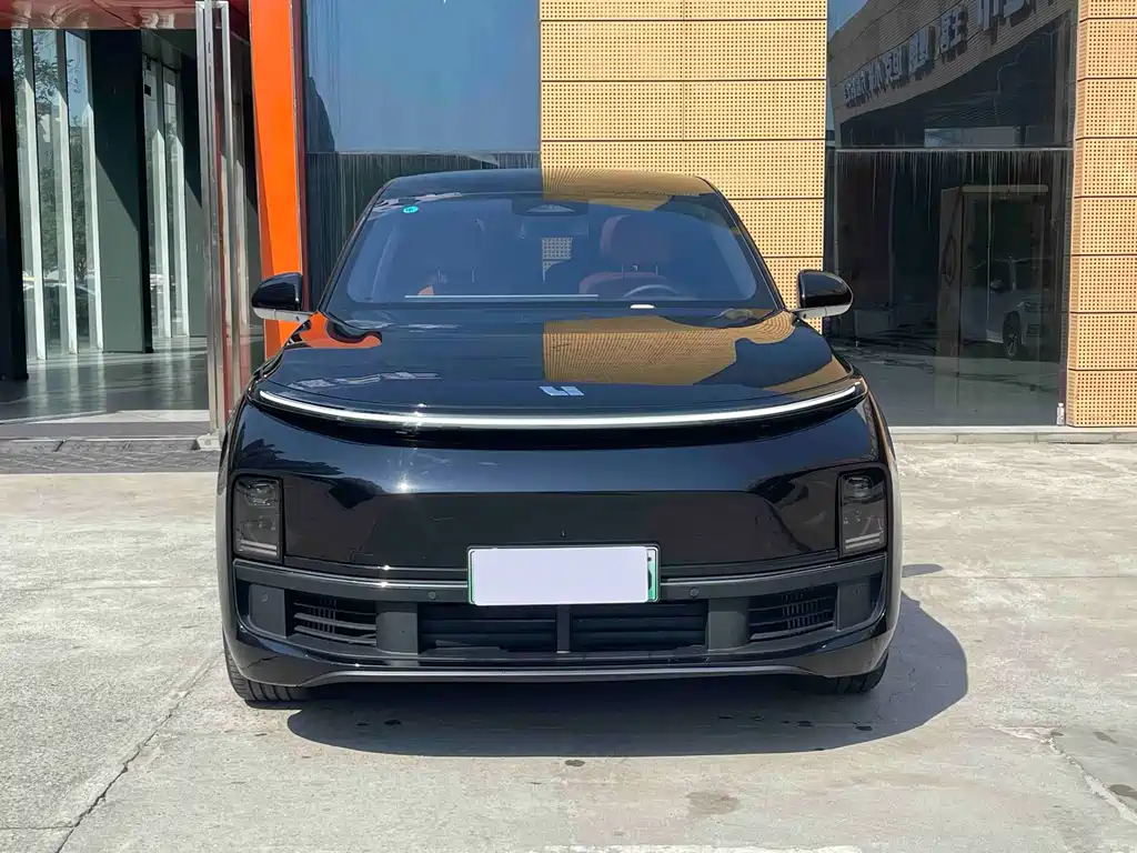 Li Auto Li L8 — миниатюра 2