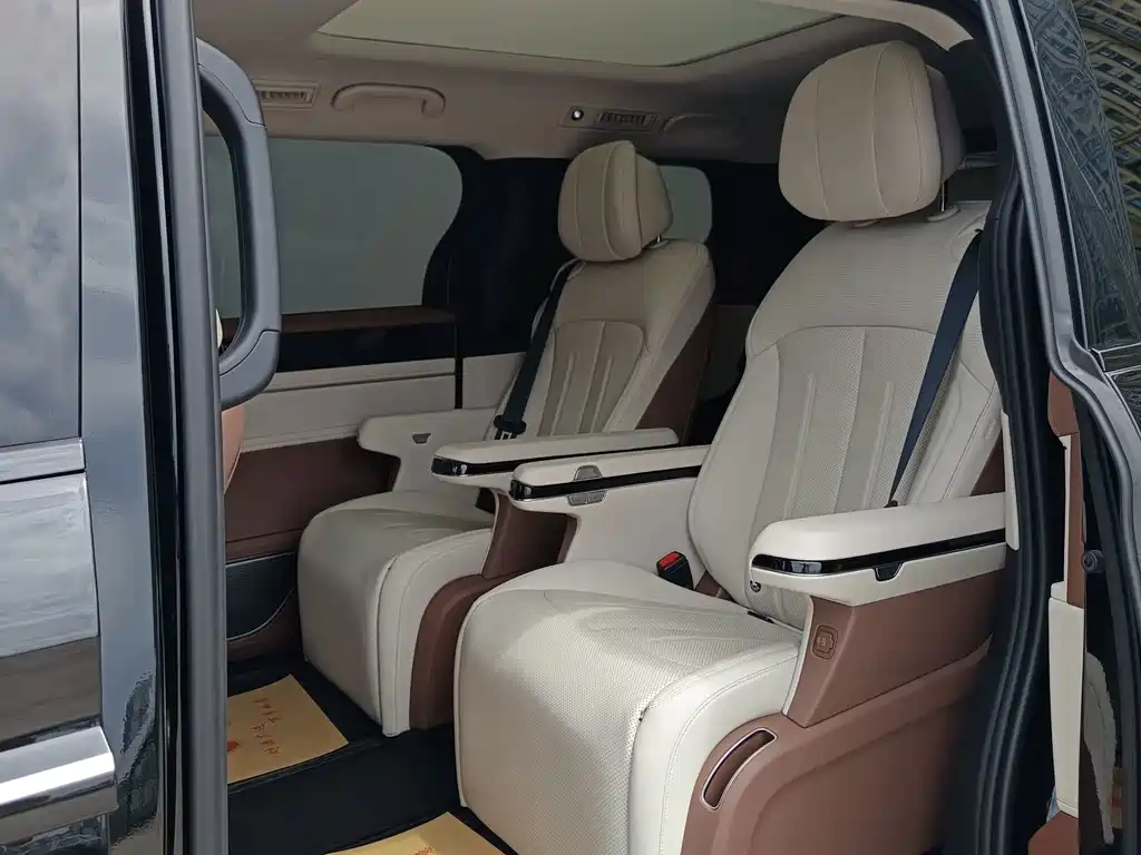 BYD Xia — миниатюра 10