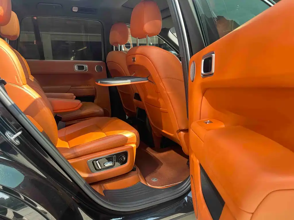 Li Auto Li L8 — миниатюра 10