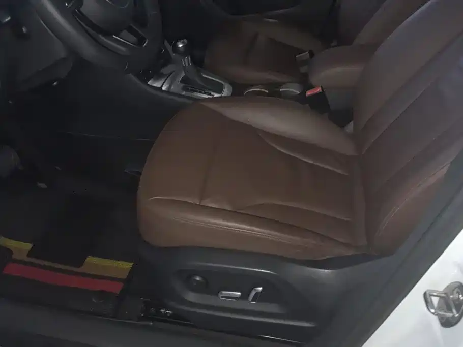 Audi Q3 — миниатюра 9