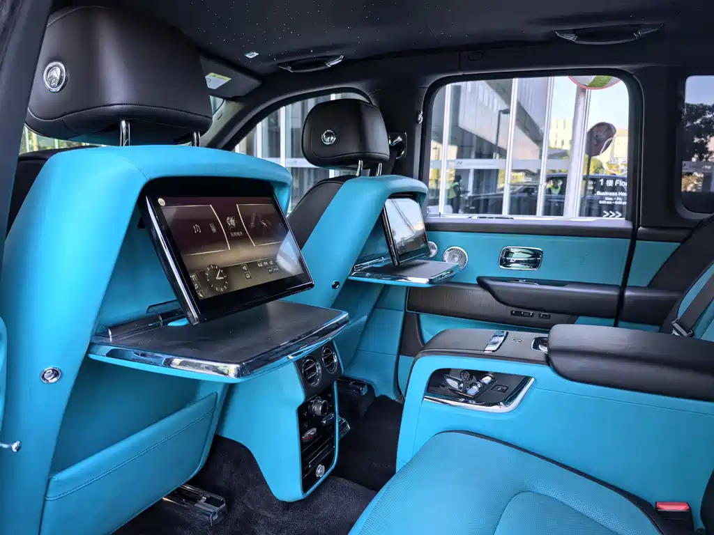 ROLLS-ROYCE CULLINAN