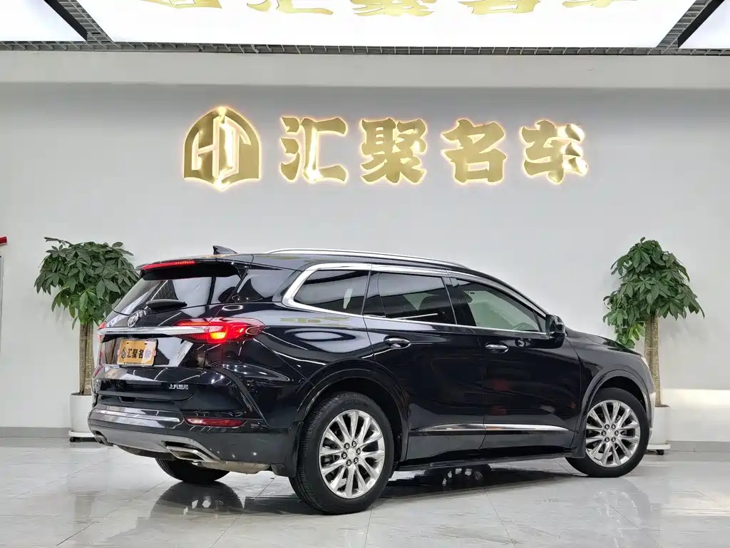 Buick Enclave — миниатюра 10
