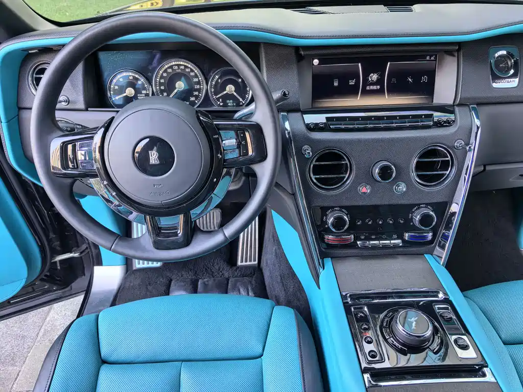 ROLLS-ROYCE CULLINAN