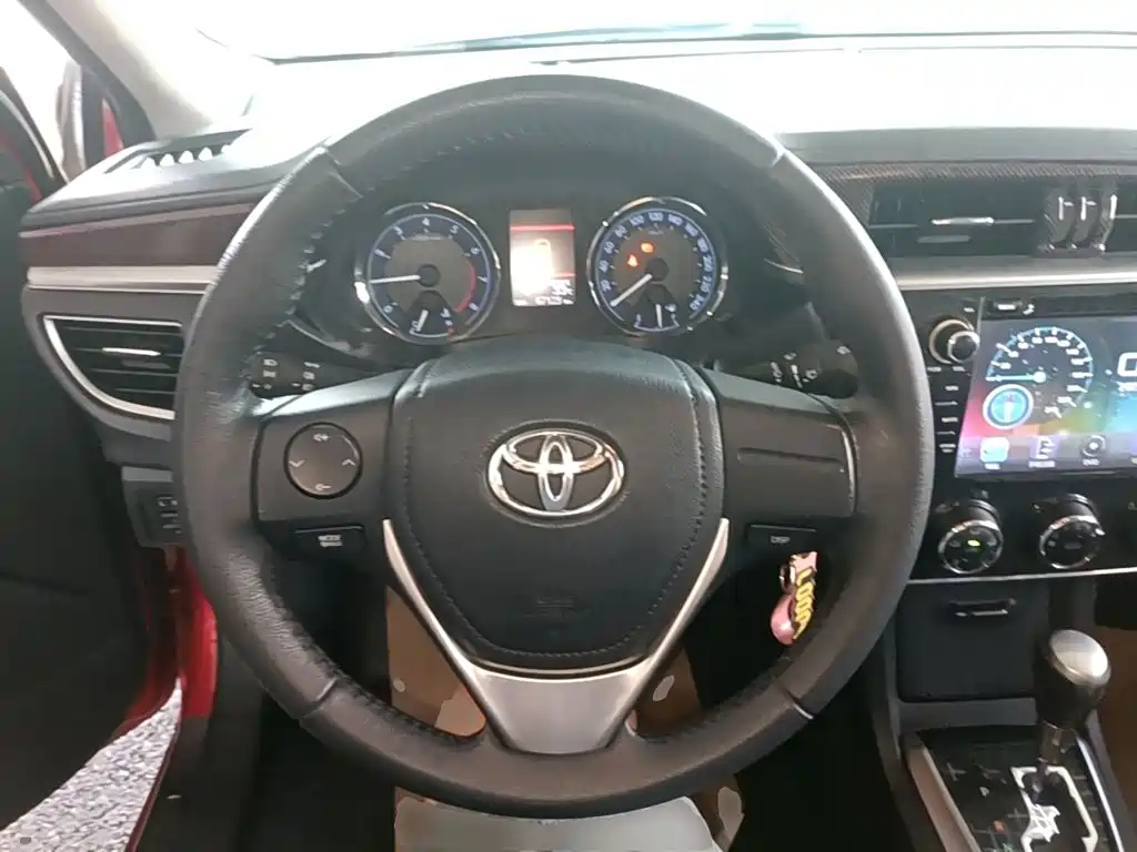 Toyota Corolla — миниатюра 11