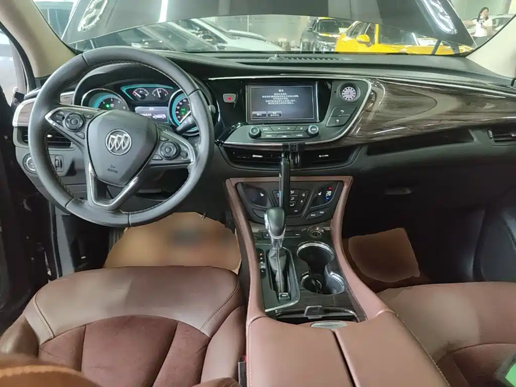 Buick Envision Plus — миниатюра 10