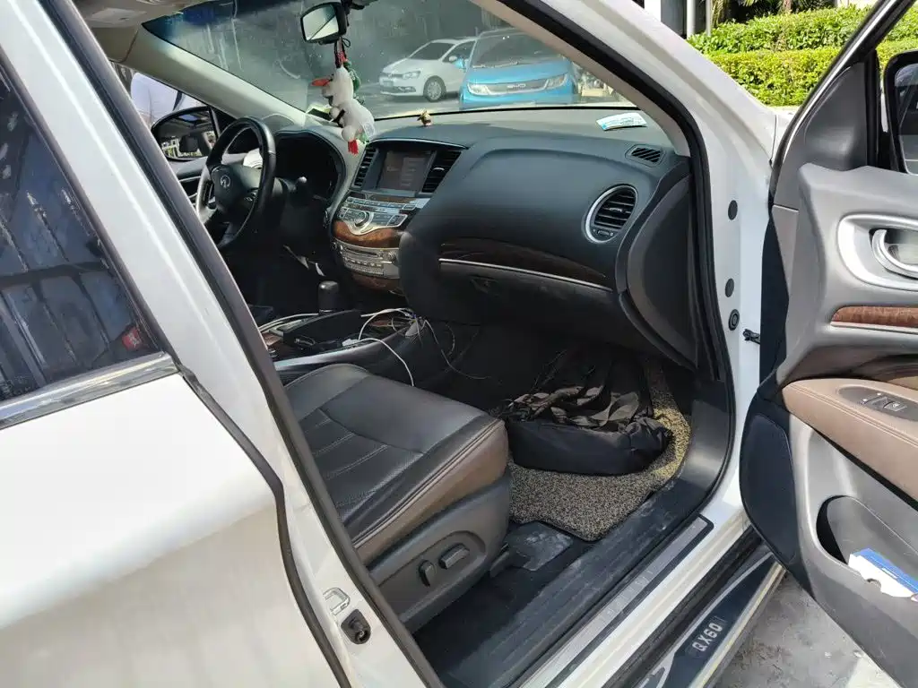 Infiniti QX60 (Import) — миниатюра 20
