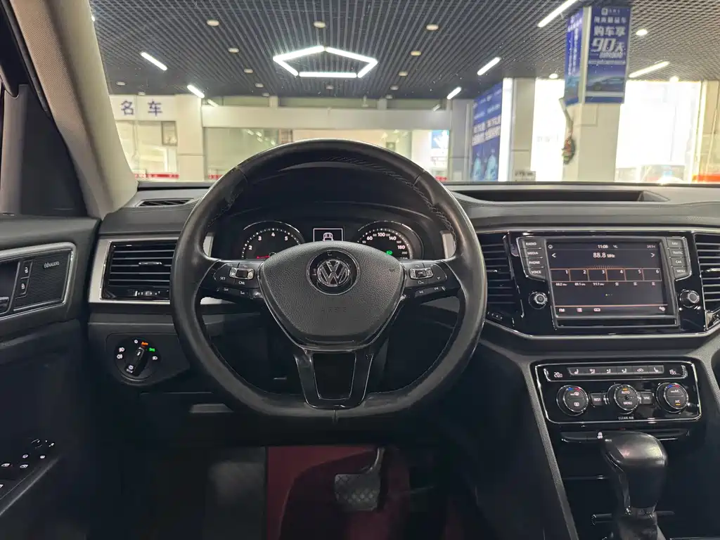 Volkswagen Teramont — миниатюра 14