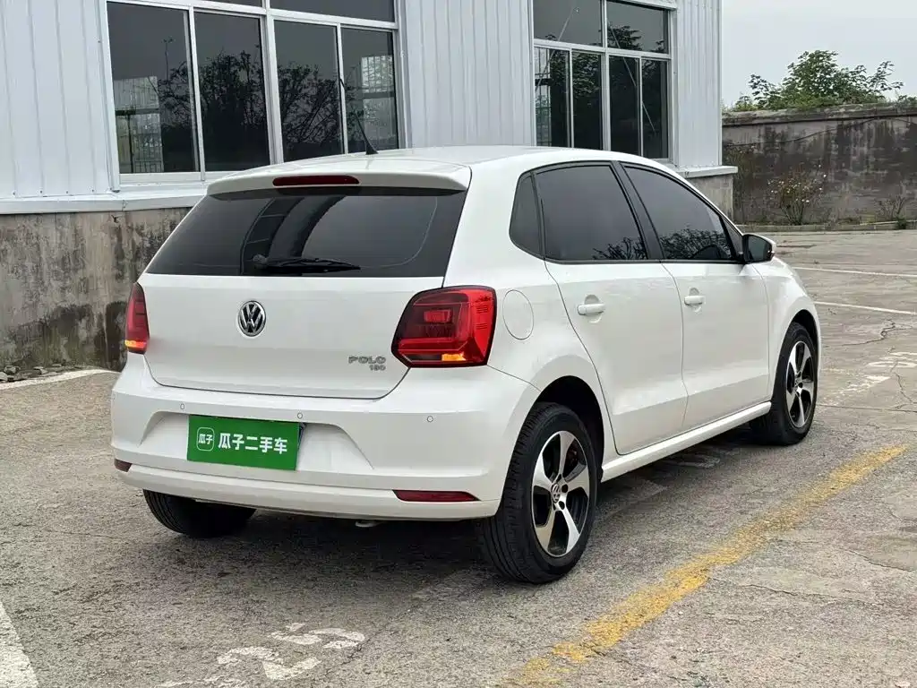 Volkswagen Polo — миниатюра 7
