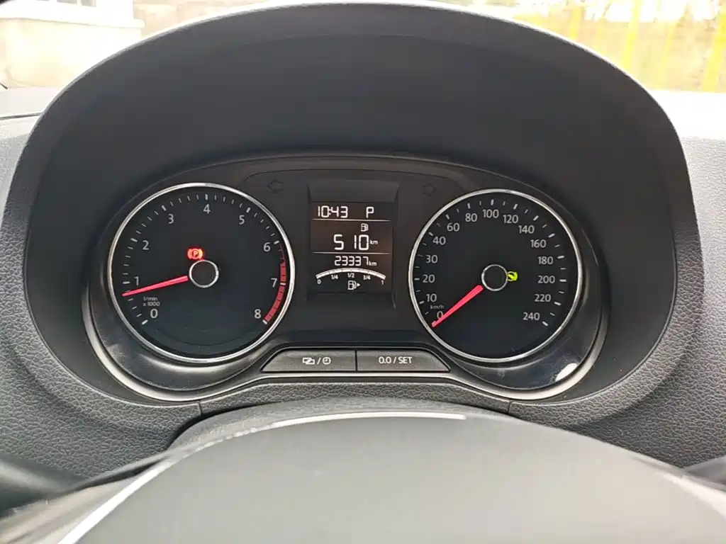 Volkswagen Polo — миниатюра 12