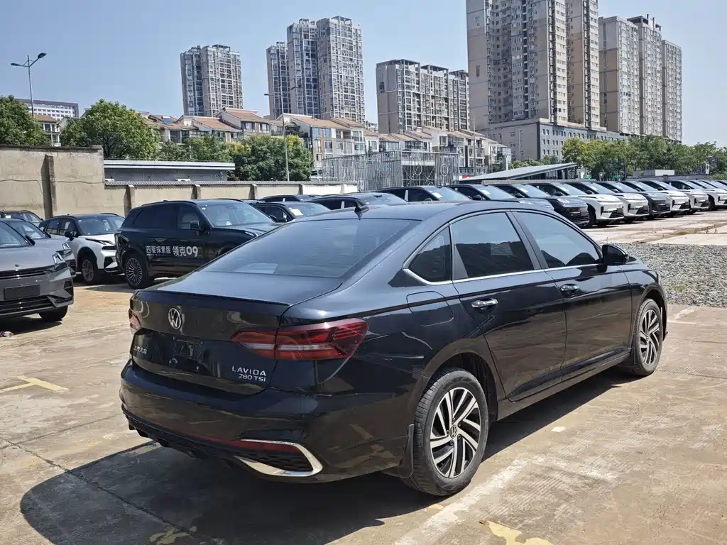 Volkswagen Lavida — миниатюра 11