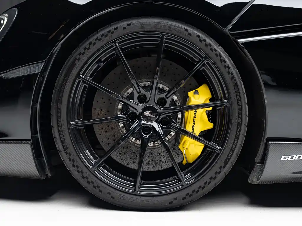 McLaren 600LT — миниатюра 17